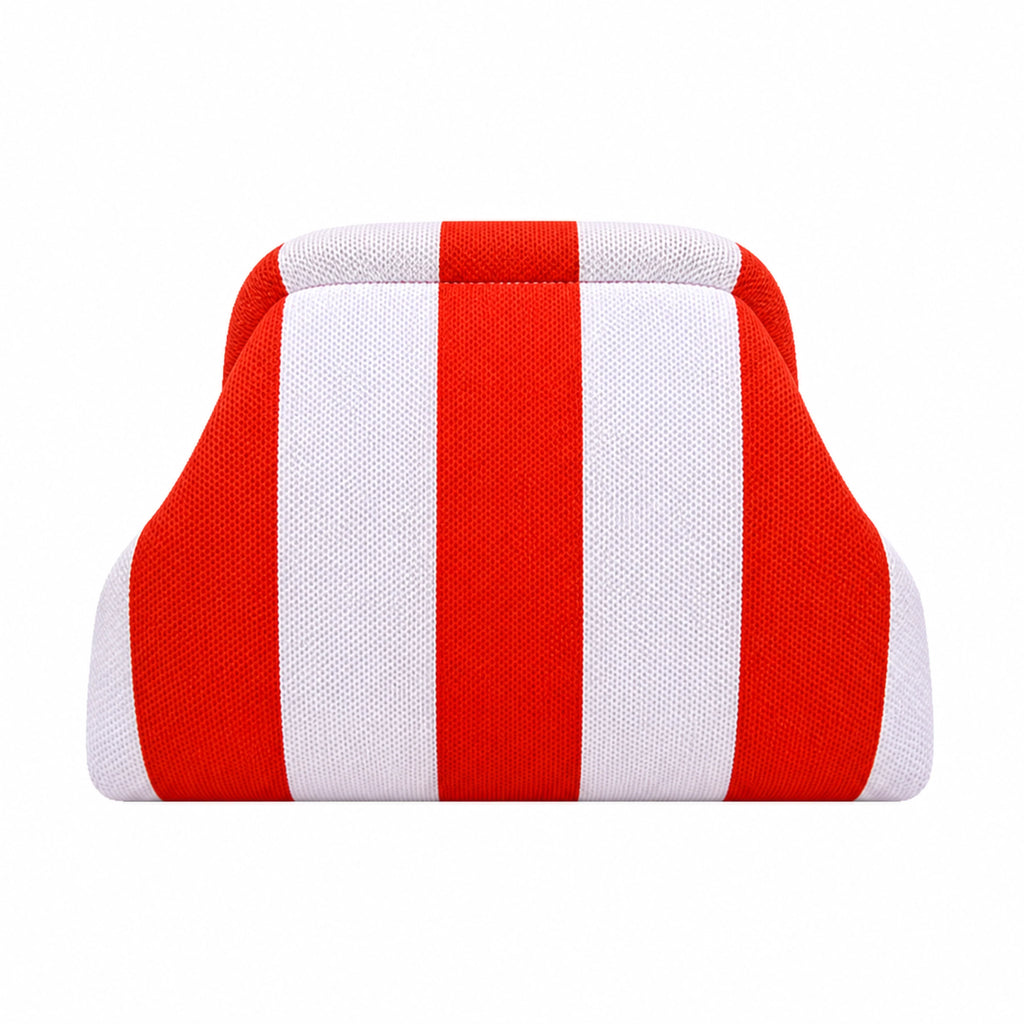 Knitty – The Snap-Shut Makeup Bag