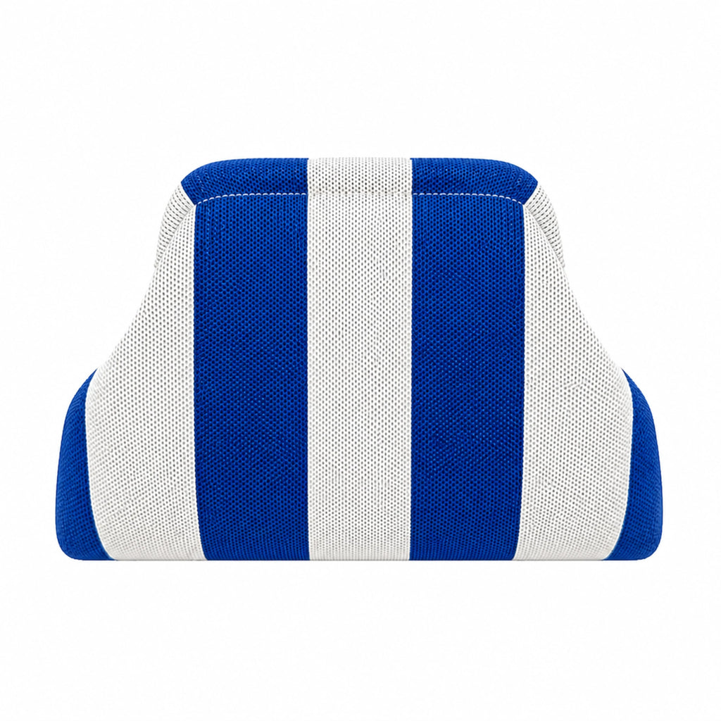 Knitty – The Snap-Shut Makeup Bag
