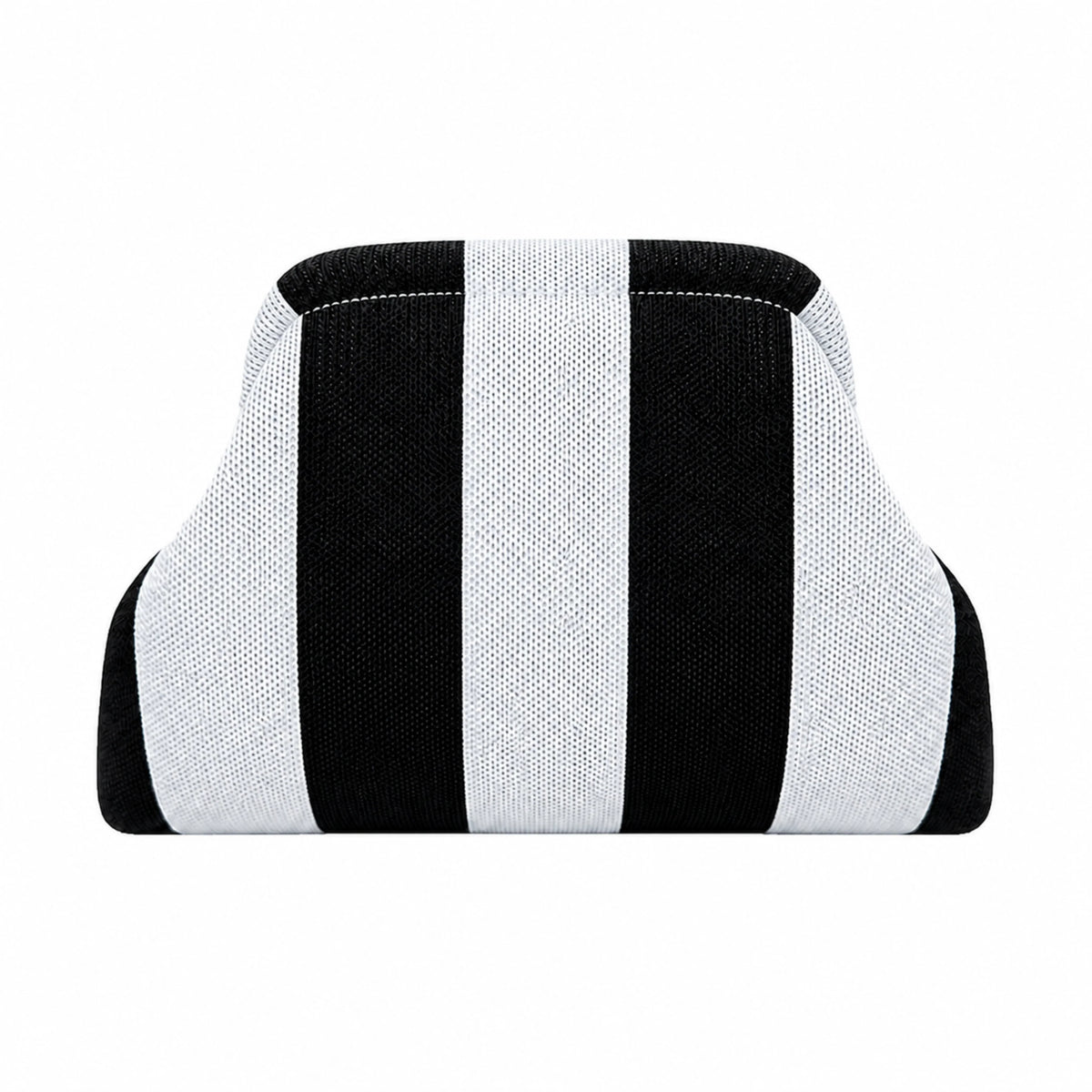 Knitty – The Snap-Shut Makeup Bag