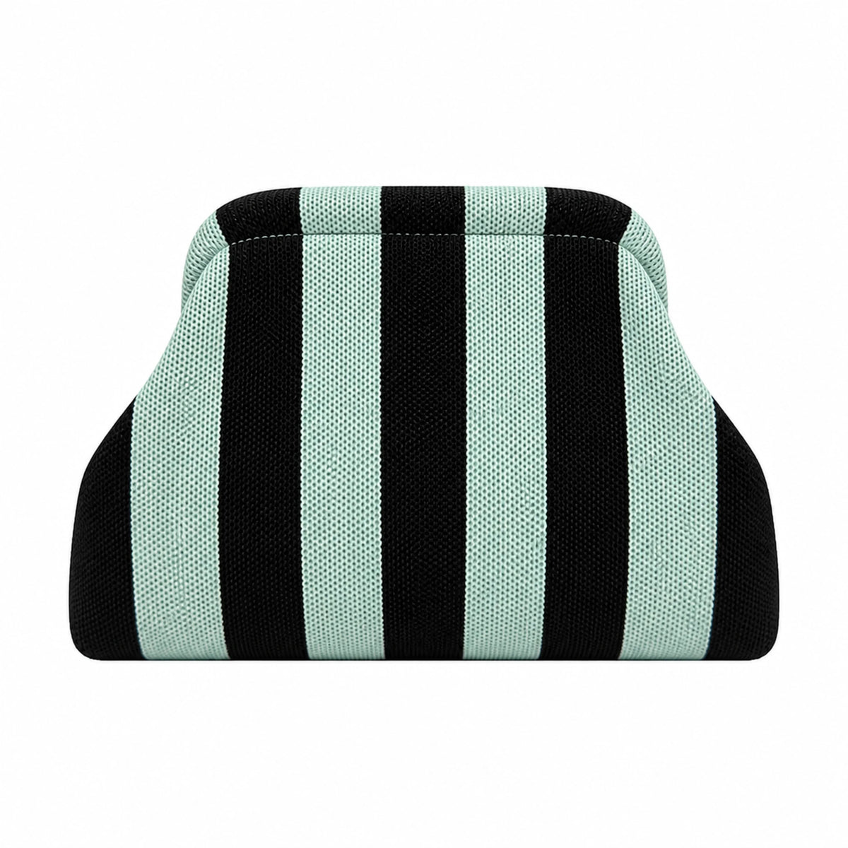 Knitty – The Snap-Shut Makeup Bag