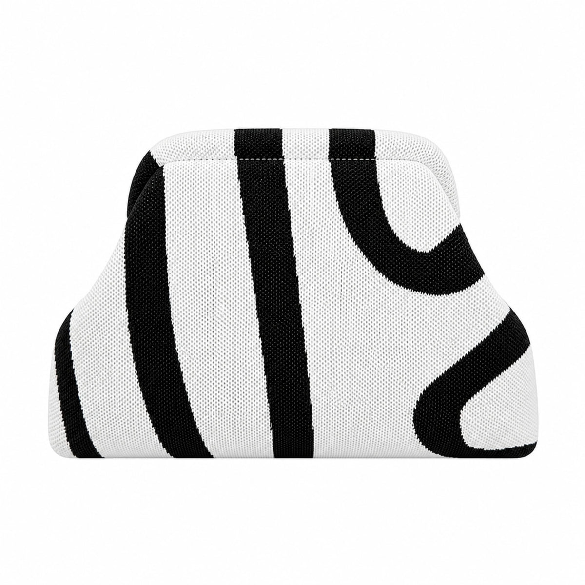 Knitty – The Snap-Shut Makeup Bag