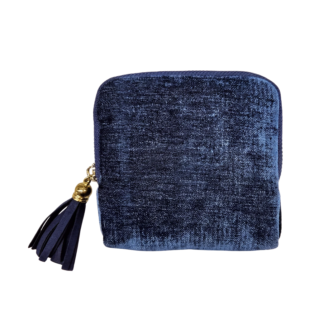 Gemmy - The Tangle-Free Jewelry Case