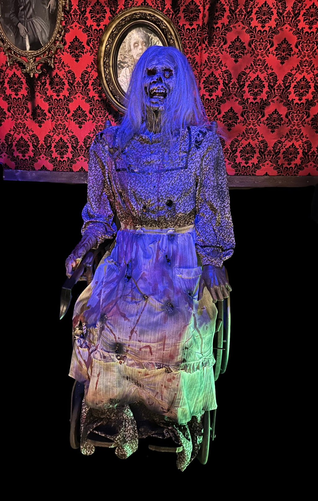 Mother Life-Size Professional Halloween Animatronic